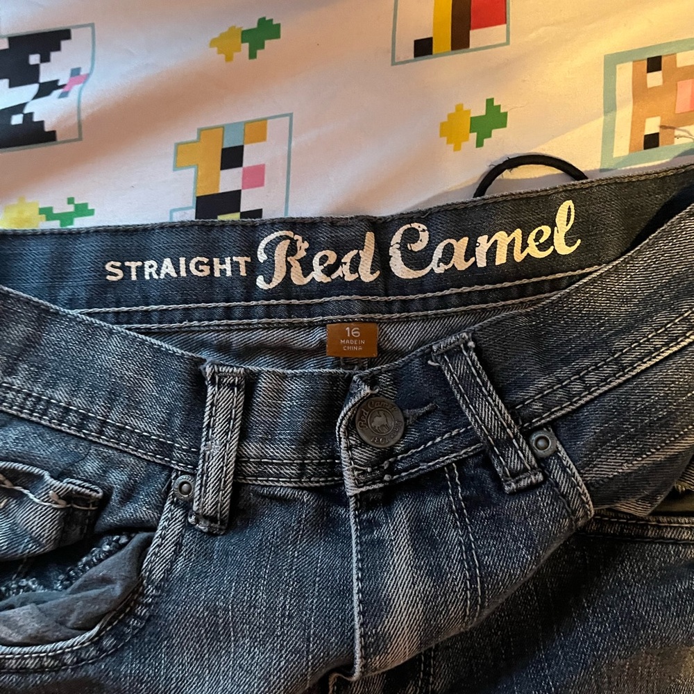 straight cut jeans